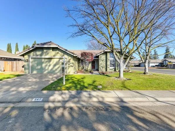 247 Quail Hollow Dr, Galt, CA 95632