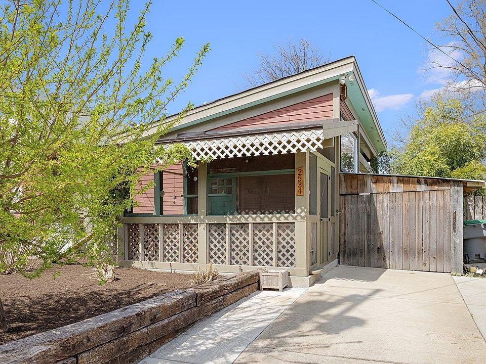 1st image of 2534 Oxford Ave