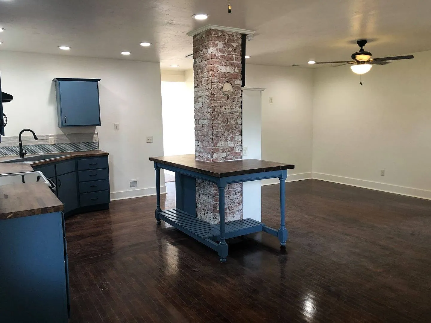 148 S. Fairfield Ave — Photo 4