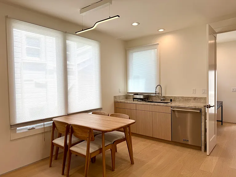 941 Greenwich St #939 — Photo 19