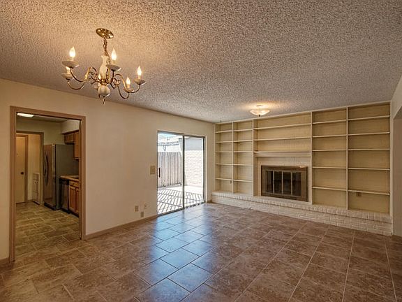 5th image of 55 Townhouse Ln #55