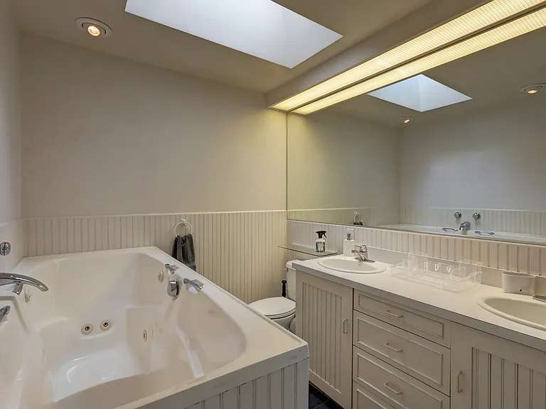 5822 Ann Arbor Ave NE — Photo 11