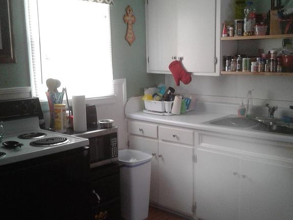 4th image of 207 Lana Dr