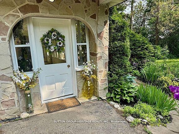 3rd image of 2766 Highpoint Side Side Rd