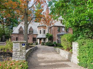 1 Woodside Cir, Hartford, CT 06105