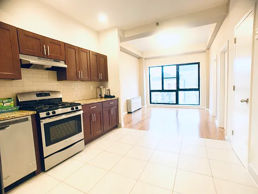 Rented by Bohemia Realty Group | media 22