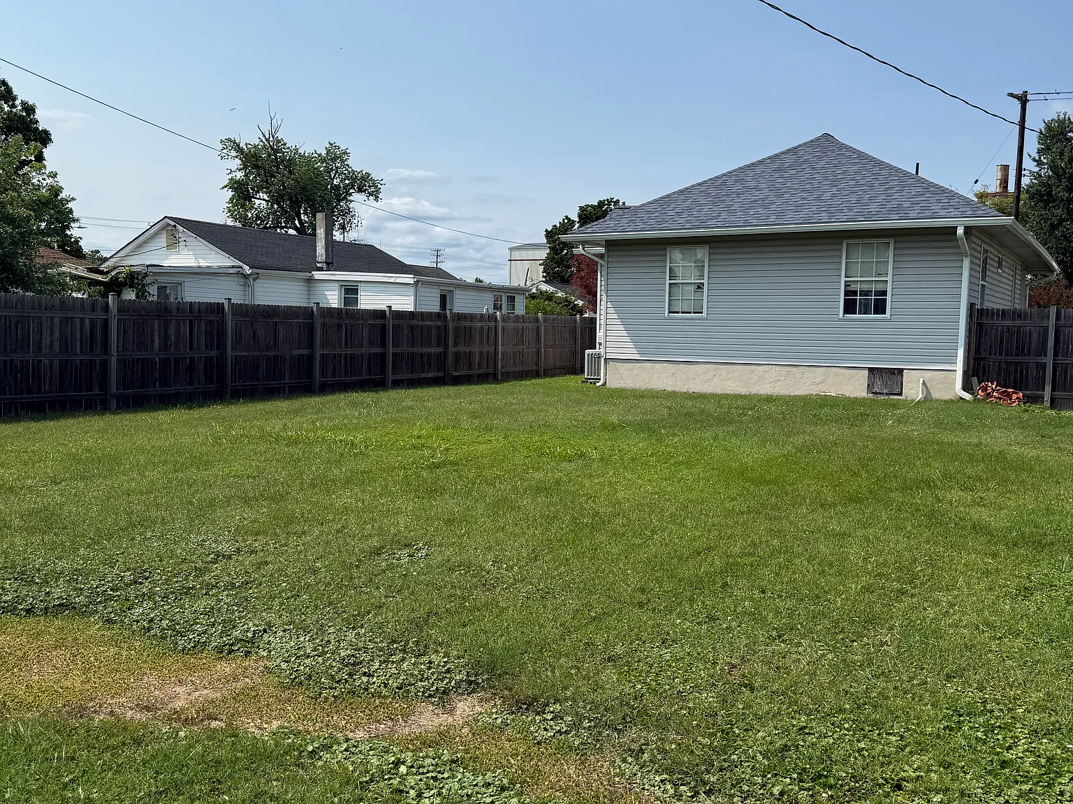 2 bed, 828 sqft, $1,900 — Photo 4
