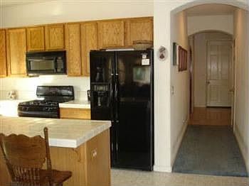 4th image of 568 Watercourse Ln