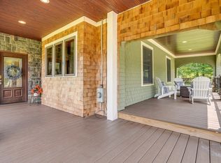 8 Lexington Rd, Billerica, MA 01821