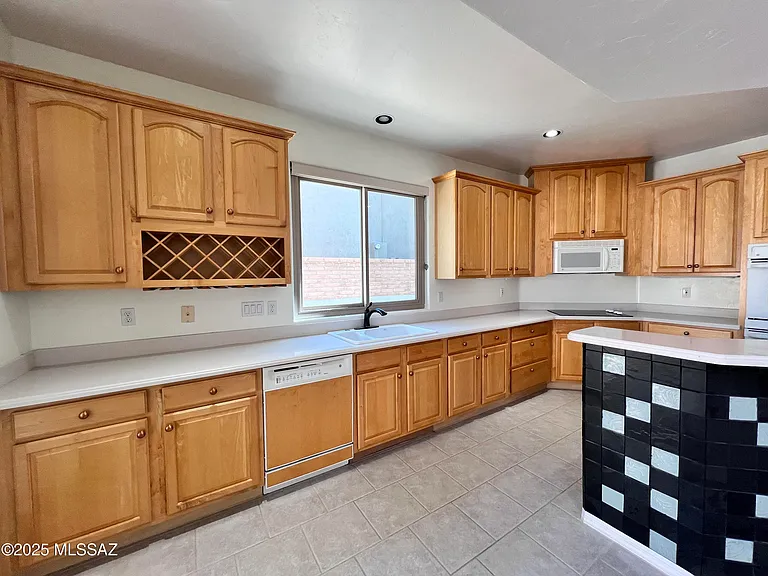 7449 E Ridge Point Rd — Photo 10