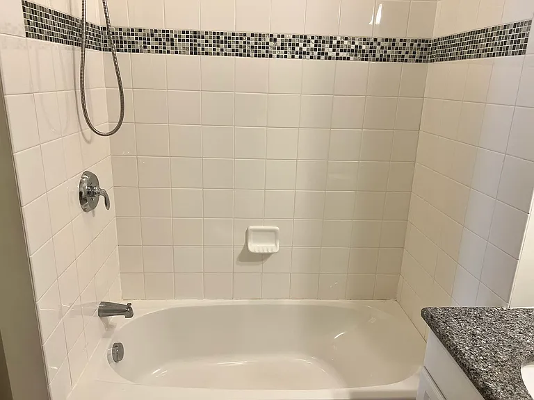 1007 Bradish Ln — Photo 14