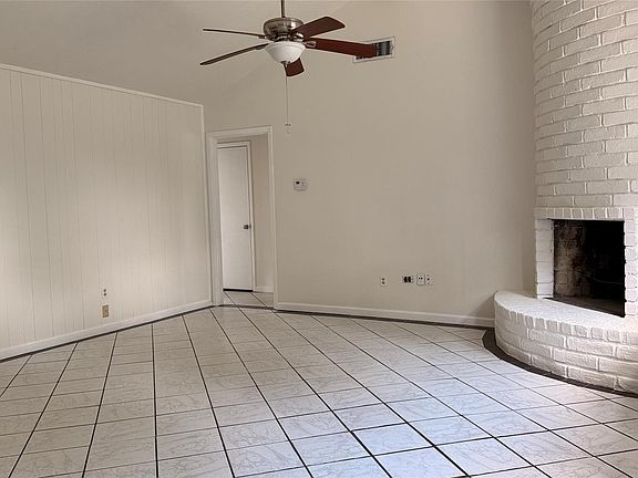 5th image of 11007 Stroud Dr