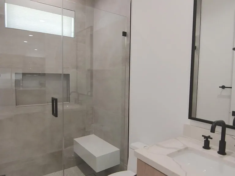 3930 S Wisconsin St — Photo 11