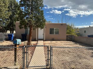 2518 Alvarado Dr NE, Albuquerque, NM 87110