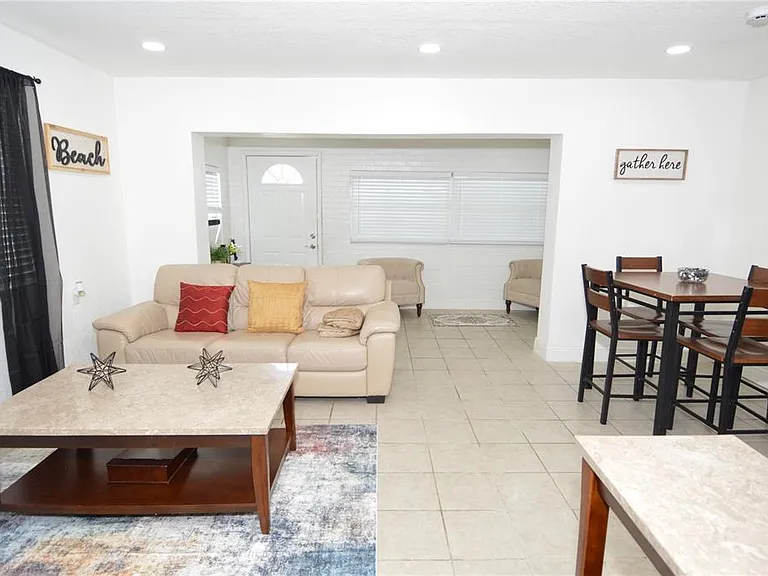 156 146th Ave E #B — Photo 18