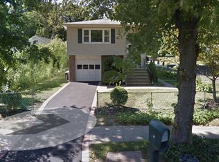 51 Kenneth Ave, Huntington, NY 11743