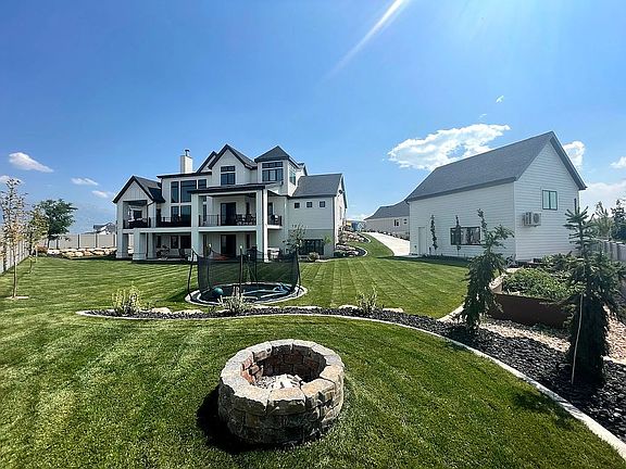4th image of 1456 W Sage Vista Dr