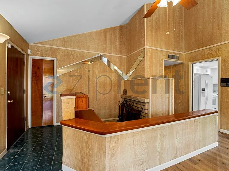 6533 N 7th Ave #34 — Photo 6