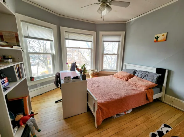 2204 E Locust St, Milwaukee, WI 53211