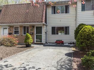 1114 Stonegate Rd, Shrub Oak, NY 10588