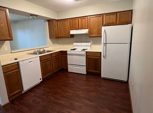1074 Mace Rd #15, Osage Beach, MO 65065