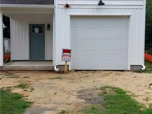 719 Brook Ave, Suffolk, VA 23434