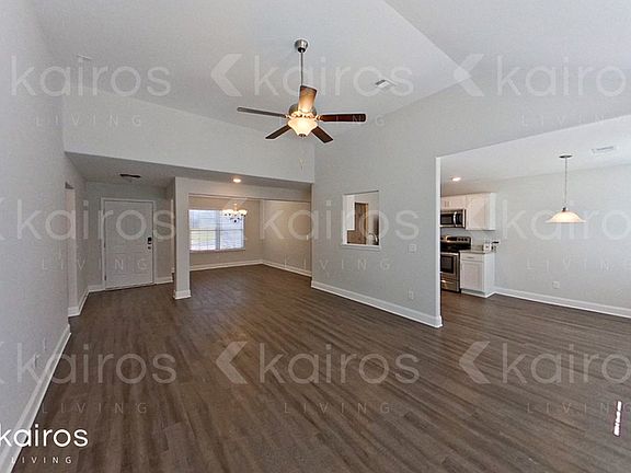 4th image of 100 Dawn Ct