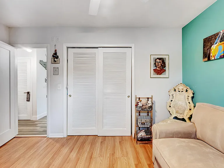 661 Eagle Cir — Photo 13