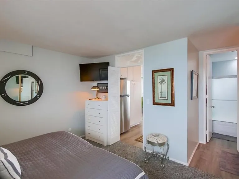 725 Redondo Ct — Photo 14
