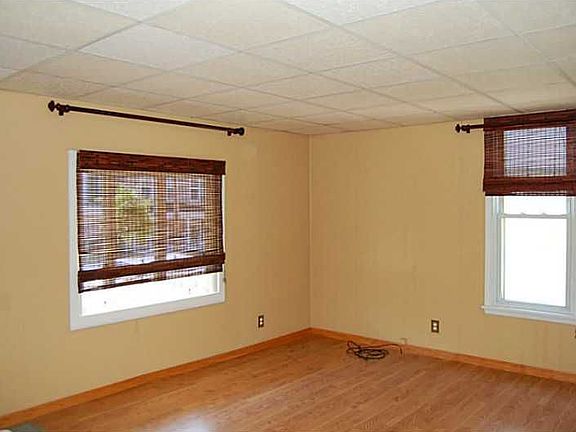 5th image of 511 N Pennsylvania Ave