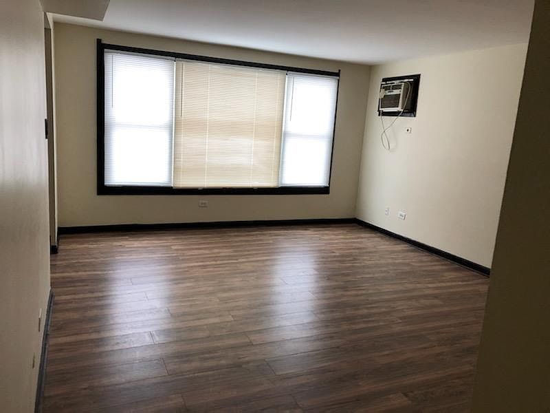 1st image of 1650 Patricia Pl #1