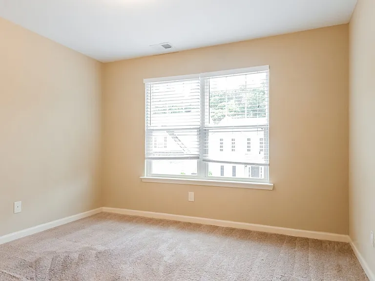 107 Crescent Woode Way — Photo 13
