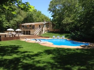 210 Roses Grove Rd, Water Mill, NY 11976