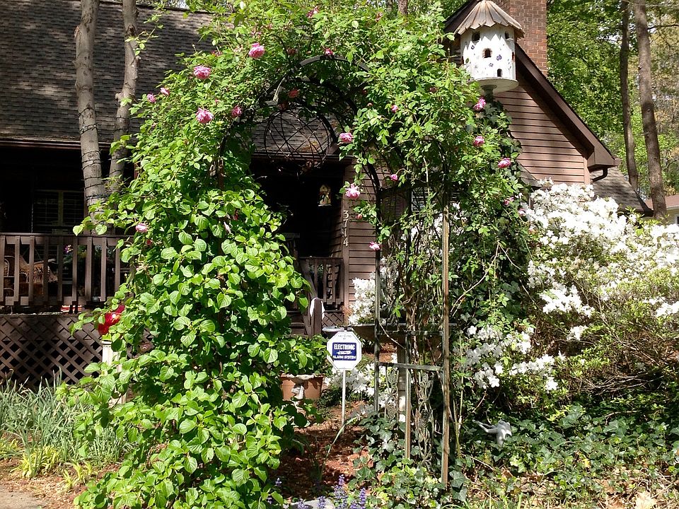 2nd image of 3714 Bontura Dr