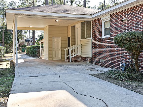 4th image of 1502 5th Ave