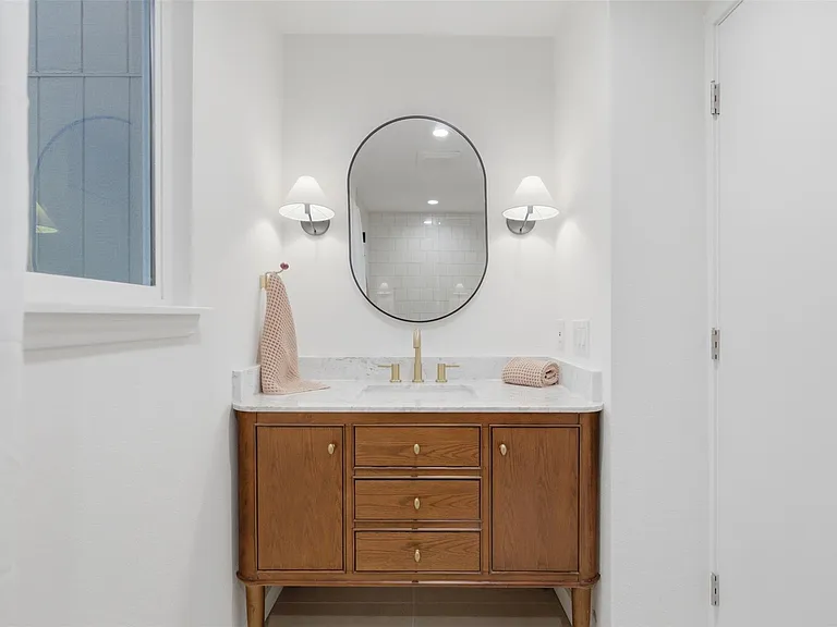 8300 Summer Place Dr — Photo 7