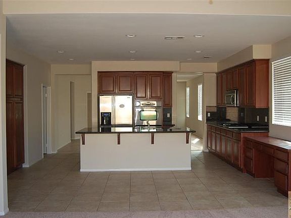 4th image of 80300 Ullswater Dr