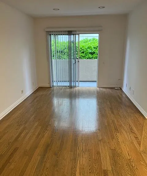 8556 Gregory Way #4 — Photo 8