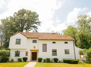 22 Stonelea Pl, New Rochelle, NY 10801