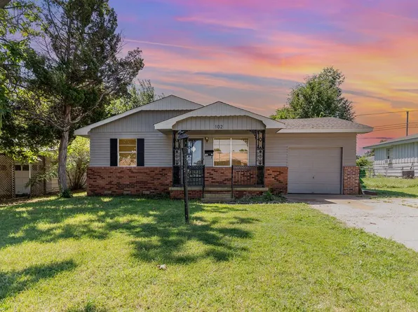 102 Glenda Dr, Yukon, OK 73099