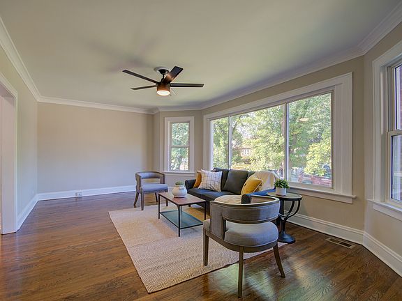 4th image of 10541 S Normal Ave