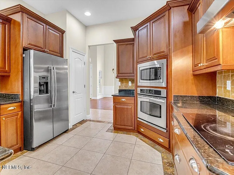 2662 Country Side Dr — Photo 23