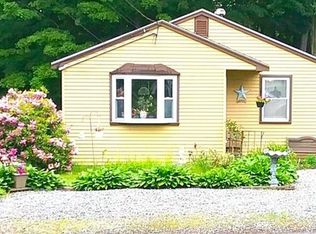 76 Saunders St, North Andover, MA 01845