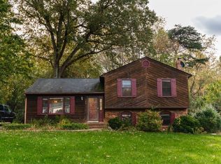 120 Cimarron Rd, Forest, VA 24551