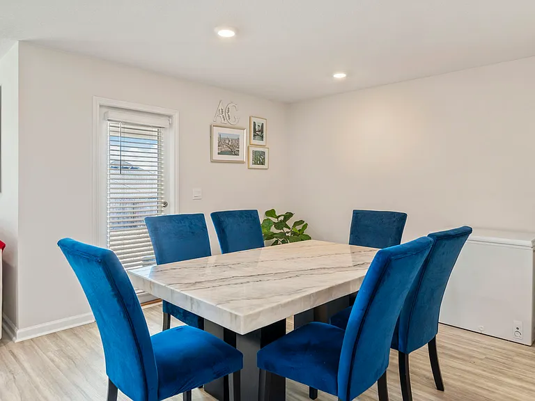 4735 Airmen Dr — Photo 14