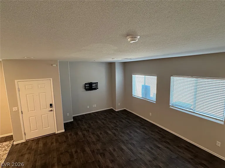 4650 Moonbow Ave #102 — Photo 3