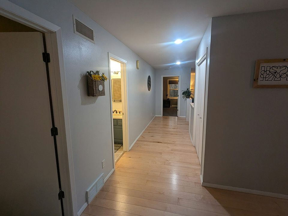1st image of 2690 Norwich St
