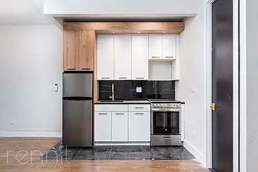 Rented by Rennit Inc.