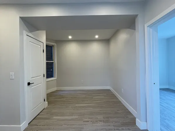 88 Wallis Avenue image 2 of 6