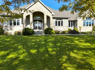 3064 Nelson Rd, Sun Prairie, WI 53590